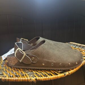 Old Navy Clog Style Studded Mules  Brown Sz 6 NWT